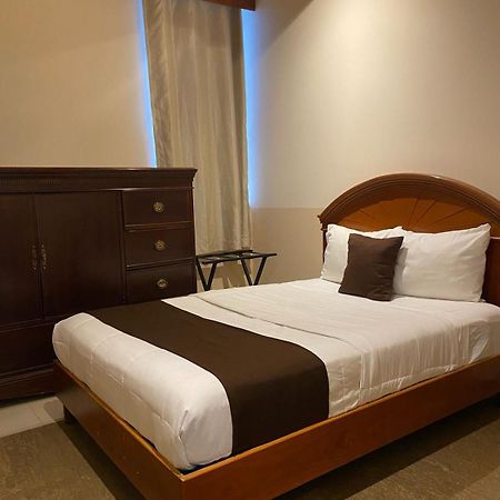El Regio Hotel Monterrey Kültér fotó