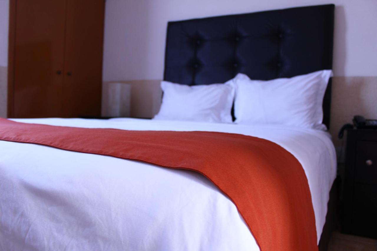El Regio Hotel Monterrey Kültér fotó