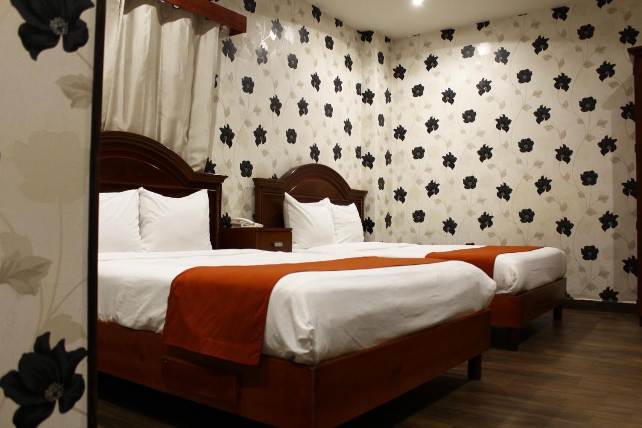 El Regio Hotel Monterrey Kültér fotó